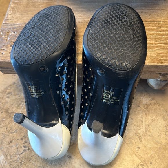 Beautiful Black and white Jessica Simpson heels size 7.5 - Picture 7 of 7